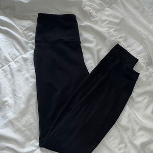 Black leggings with inside pocket